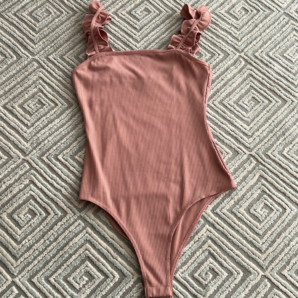 NEW Kittenish Ruffle BodySuit Size S